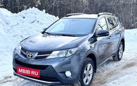 Toyota RAV4, 2013 год, 1 827 000 рублей, 3 фотография