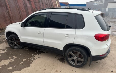 Volkswagen Tiguan I, 2015 год, 2 000 049 рублей, 3 фотография