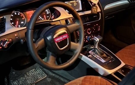 Audi A4, 2011 год, 870 000 рублей, 7 фотография