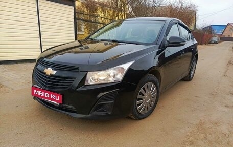 Chevrolet Cruze II, 2014 год, 797 000 рублей, 4 фотография