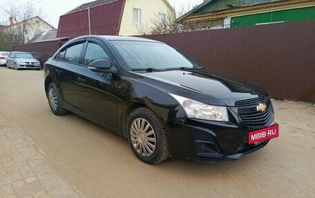 Chevrolet Cruze II, 2014 год, 797 000 рублей, 3 фотография