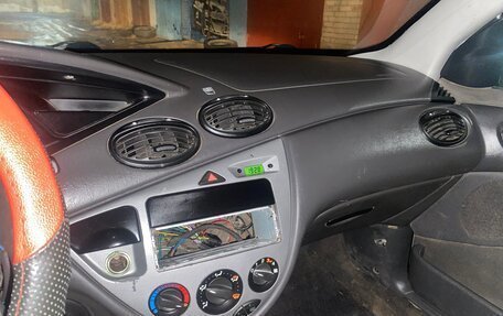 Ford Focus IV, 2004 год, 270 000 рублей, 3 фотография