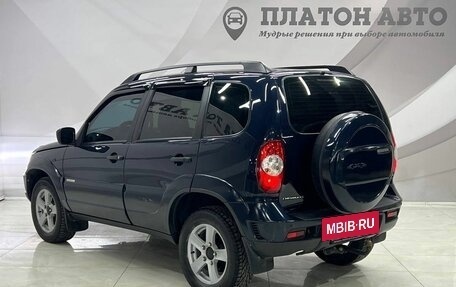 Chevrolet Niva I рестайлинг, 2012 год, 648 000 рублей, 7 фотография