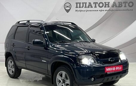 Chevrolet Niva I рестайлинг, 2012 год, 648 000 рублей, 3 фотография