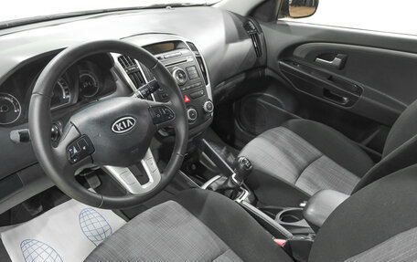 KIA cee'd I рестайлинг, 2011 год, 799 000 рублей, 7 фотография