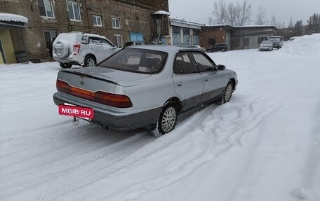 Toyota Vista, 1991 год, 348 000 рублей, 2 фотография