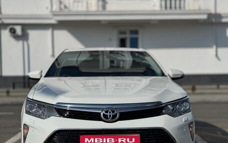 Toyota Camry, 2014 год, 1 850 000 рублей, 8 фотография