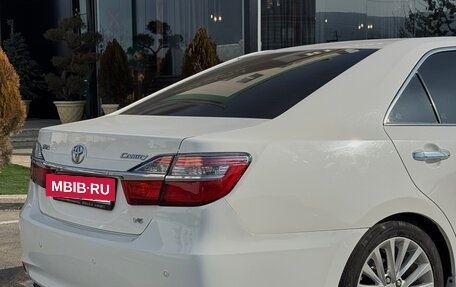 Toyota Camry, 2014 год, 1 850 000 рублей, 5 фотография