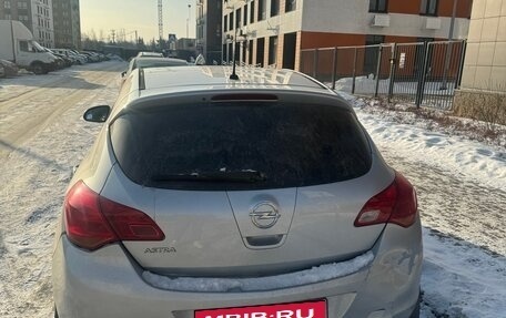 Opel Astra J, 2011 год, 480 000 рублей, 3 фотография