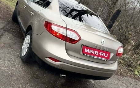 Renault Fluence I, 2010 год, 750 000 рублей, 2 фотография