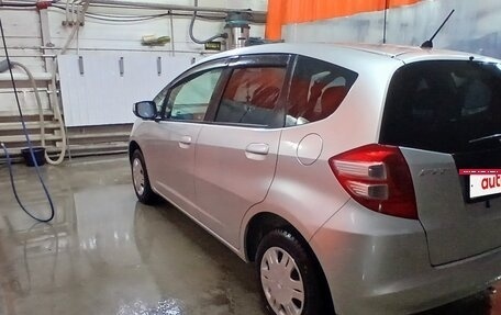 Honda Fit III, 2009 год, 715 000 рублей, 18 фотография