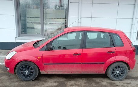 Ford Fiesta, 2005 год, 270 000 рублей, 3 фотография