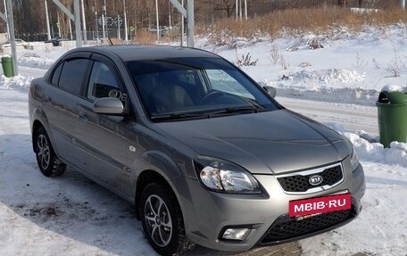 KIA Rio II, 2011 год, 820 000 рублей, 2 фотография