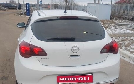 Opel Astra J, 2014 год, 1 200 000 рублей, 4 фотография