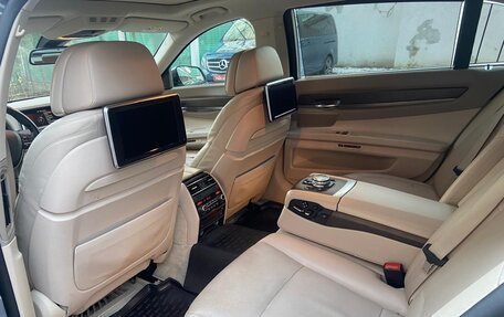 BMW 7 серия, 2014 год, 2 500 000 рублей, 13 фотография