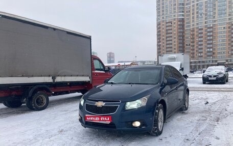 Chevrolet Cruze II, 2011 год, 670 000 рублей, 1 фотография