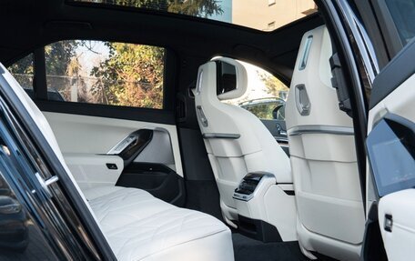 BMW 7 серия, 2025 год, 11 729 000 рублей, 17 фотография