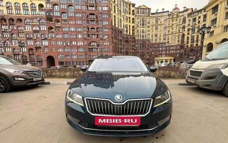 Skoda Superb III рестайлинг, 2016 год, 2 330 000 рублей, 30 фотография