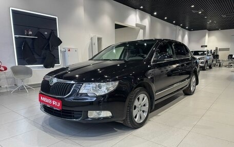 Skoda Superb III рестайлинг, 2011 год, 770 000 рублей, 1 фотография