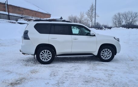 Toyota Land Cruiser Prado 150 рестайлинг 2, 2015 год, 4 100 000 рублей, 3 фотография