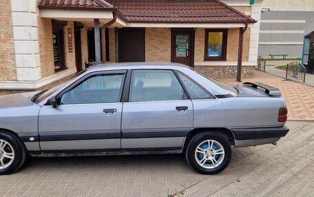 Audi 100, 1988 год, 550 000 рублей, 3 фотография