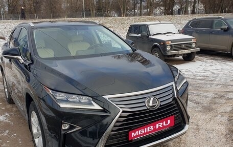 Lexus RX IV рестайлинг, 2017 год, 3 980 000 рублей, 10 фотография