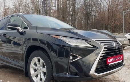 Lexus RX IV рестайлинг, 2017 год, 3 980 000 рублей, 9 фотография