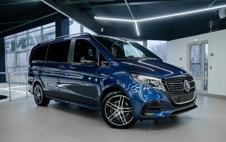 Mercedes-Benz V-Класс, 2024 год, 15 990 000 рублей, 2 фотография