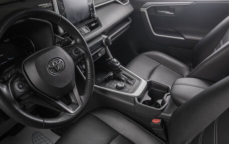 Toyota RAV4, 2019 год, 3 949 000 рублей, 8 фотография