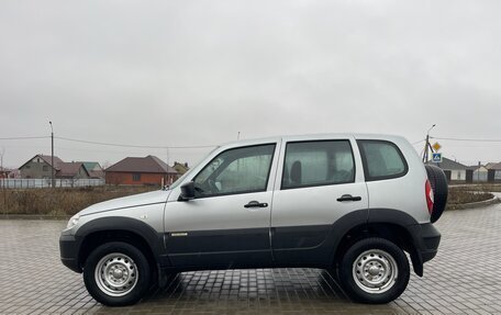 Chevrolet Niva I рестайлинг, 2016 год, 699 000 рублей, 4 фотография