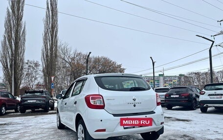 Renault Sandero II рестайлинг, 2016 год, 915 000 рублей, 4 фотография