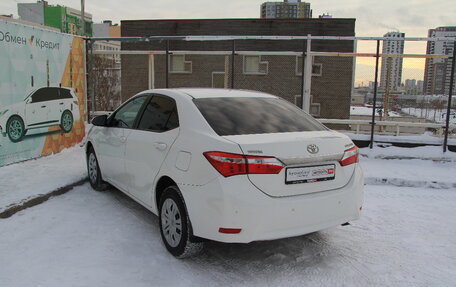 Toyota Corolla, 2013 год, 1 198 000 рублей, 15 фотография