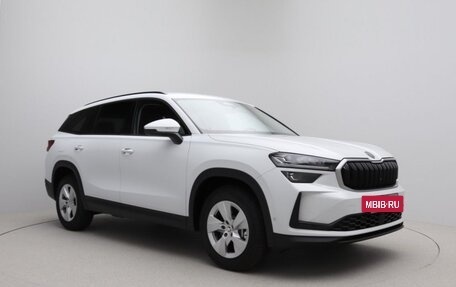 Skoda Kodiaq, 2024 год, 5 541 000 рублей, 7 фотография