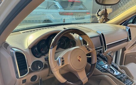 Porsche Cayenne III, 2011 год, 3 270 000 рублей, 25 фотография