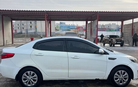 KIA Rio III рестайлинг, 2012 год, 670 000 рублей, 3 фотография