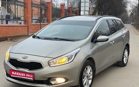 KIA cee'd III, 2014 год, 1 230 000 рублей, 21 фотография