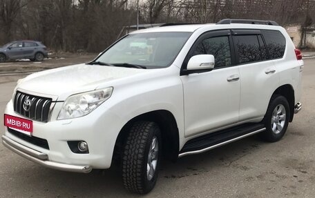 Toyota Land Cruiser Prado 150 рестайлинг 2, 2011 год, 2 700 000 рублей, 6 фотография