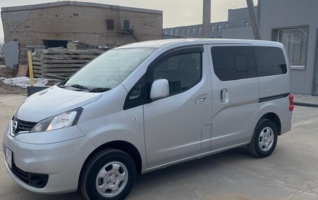 Nissan NV200, 2019 год, 2 400 000 рублей, 24 фотография