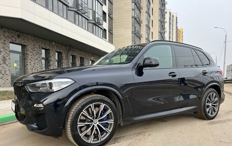 BMW X5, 2020 год, 6 570 000 рублей, 2 фотография