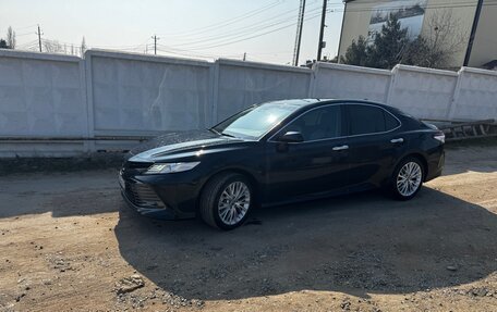 Toyota Camry, 2019 год, 2 870 000 рублей, 3 фотография