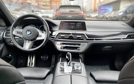 BMW 7 серия, 2018 год, 4 797 000 рублей, 12 фотография