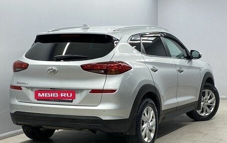 Hyundai Tucson III, 2019 год, 1 945 000 рублей, 2 фотография