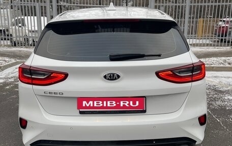 KIA cee'd III, 2020 год, 1 900 000 рублей, 10 фотография