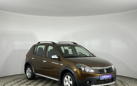 Renault Sandero I, 2014 год, 870 000 рублей, 2 фотография