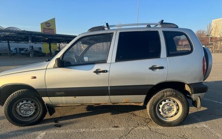 Chevrolet Niva I рестайлинг, 2004 год, 370 000 рублей, 6 фотография