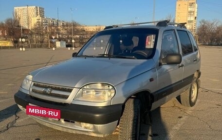 Chevrolet Niva I рестайлинг, 2004 год, 370 000 рублей, 4 фотография