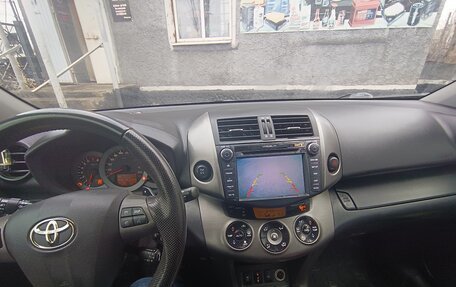 Toyota RAV4, 2011 год, 1 500 000 рублей, 6 фотография