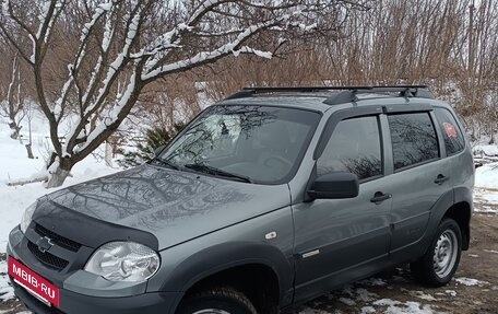 Chevrolet Niva I рестайлинг, 2012 год, 600 000 рублей, 8 фотография