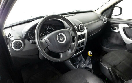 Renault Sandero I, 2013 год, 599 000 рублей, 11 фотография