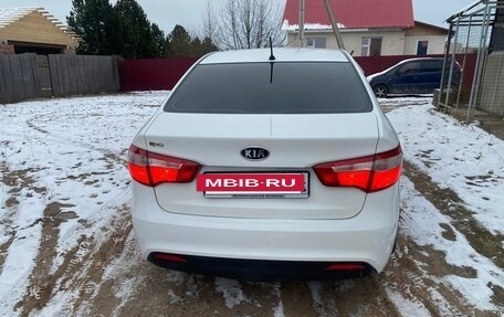 KIA Rio III рестайлинг, 2011 год, 870 000 рублей, 3 фотография